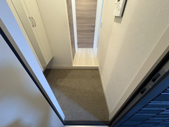 Crest明石 の玄関