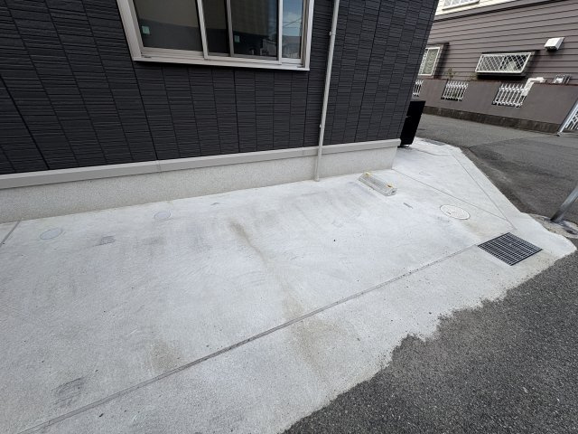 Crest明石 の駐車場