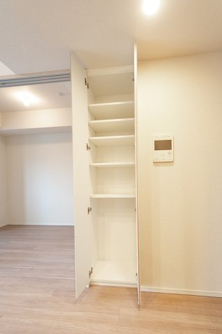 ＪＰ　ｎｏｉｅ　上野稲荷町の収納