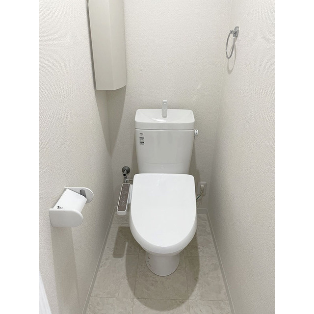 b'CASA金町EASTのトイレ
