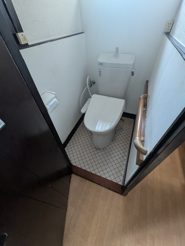 上篠崎二丁目戸建てのトイレ