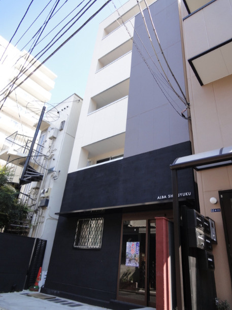 アルバ新宿