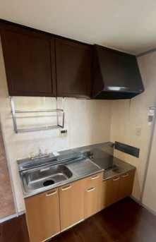 八王子市椚田町のアパートのキッチン
