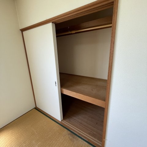 大和ハイツ３の収納