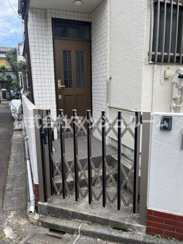 白鷺1丁目戸建のエントランス