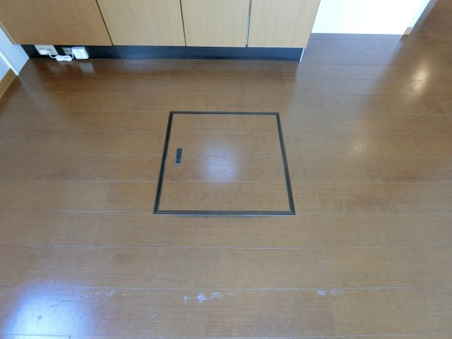グランシャリオ堀川C棟の収納