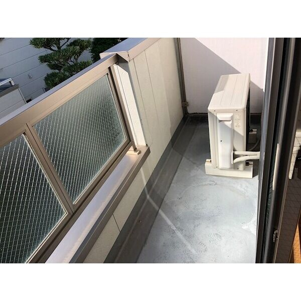 グリーンハイツ２（柱町）のバルコニー