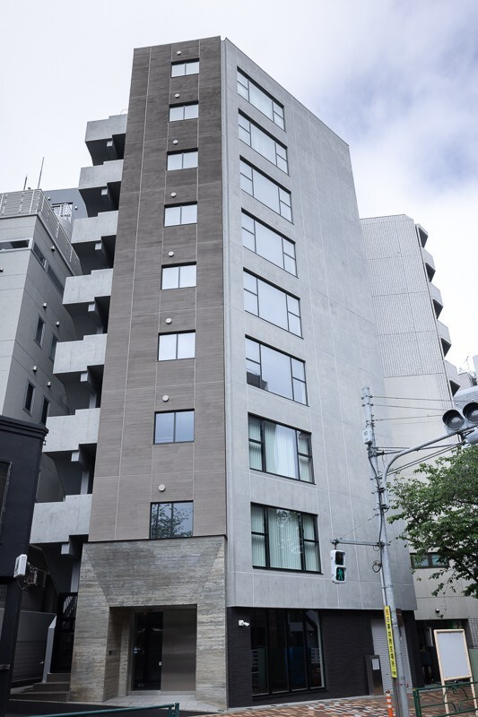 モノリス広尾