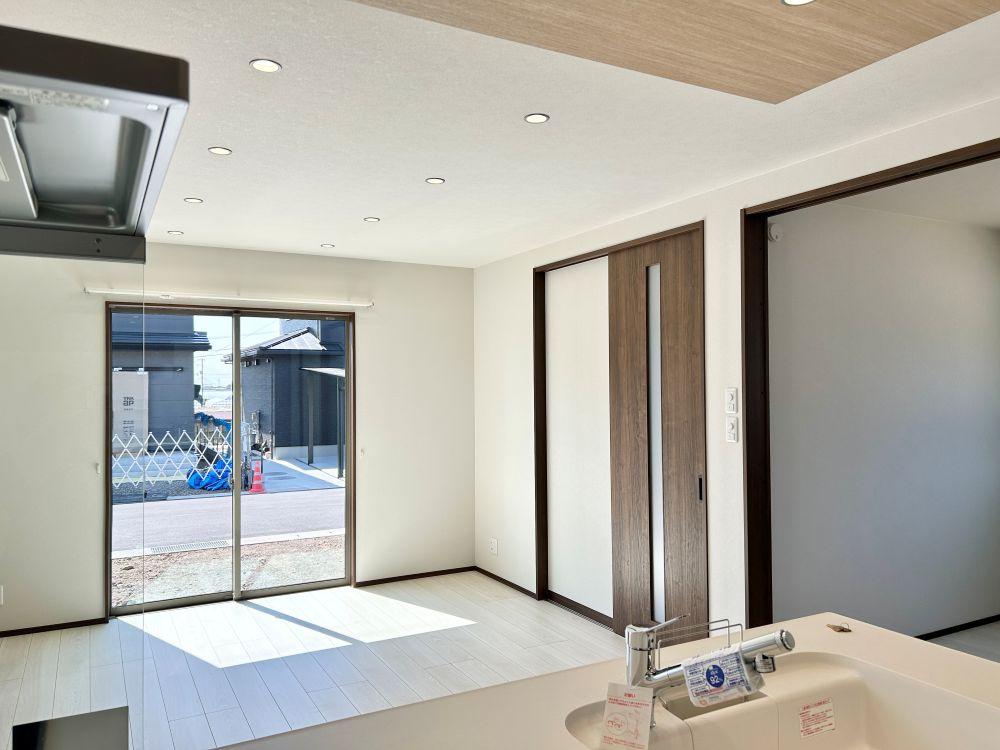 高知市新田町　②　新築戸建ての居間・リビング|＊こちらは居間・リビングの類似イメージ画像です。