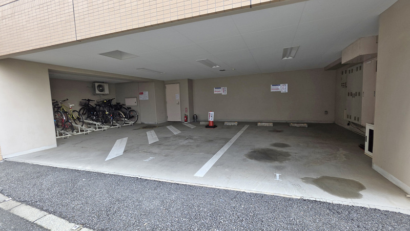 スカイコート品川仙台坂の駐車場