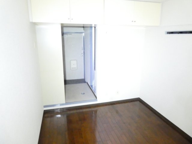 トキワマンションの玄関