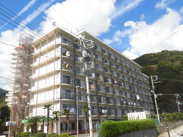 熱海市　マンハイム熱海の外観