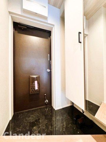 カエサル西尾久の玄関|ドキドキの新生活も、安心してスタート。ぴったりの住まいを見つけませんか？クランディアが一緒に住まい選びをサポートします‼　まずは、お気軽にお問合せください　＃クランディア