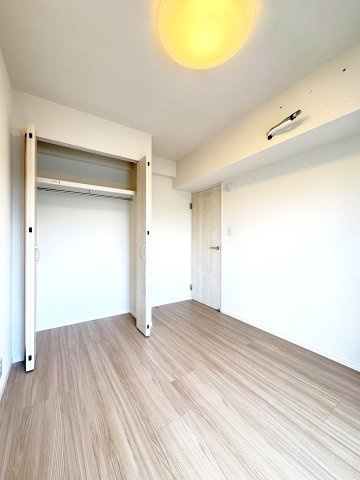 ダイアパレス金町第一の洋室|ドキドキの新生活も、安心してスタート。ぴったりの住まいを見つけませんか？クランディアが一緒に住まい選びをサポートします‼　まずは、お気軽にお問合せください　＃クランディア