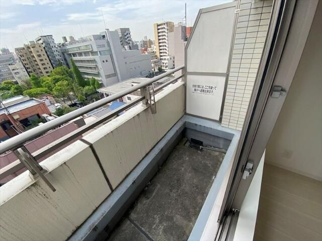 アイルイムーブル浅草のバルコニー