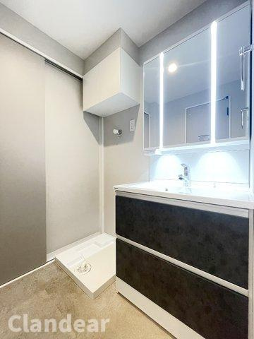 関屋ステーションハイツの独立洗面台|ドキドキの新生活も、安心してスタート。ぴったりの住まいを見つけませんか？クランディアが一緒に住まい選びをサポートします‼　まずは、お気軽にお問合せください　＃クランディア