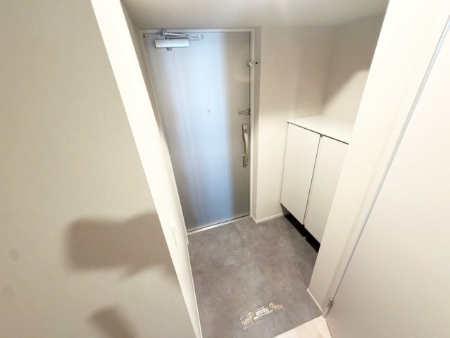 TOPAZ江坂の玄関