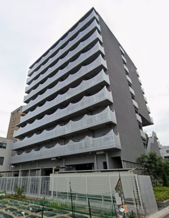 TOPAZ江坂の外観