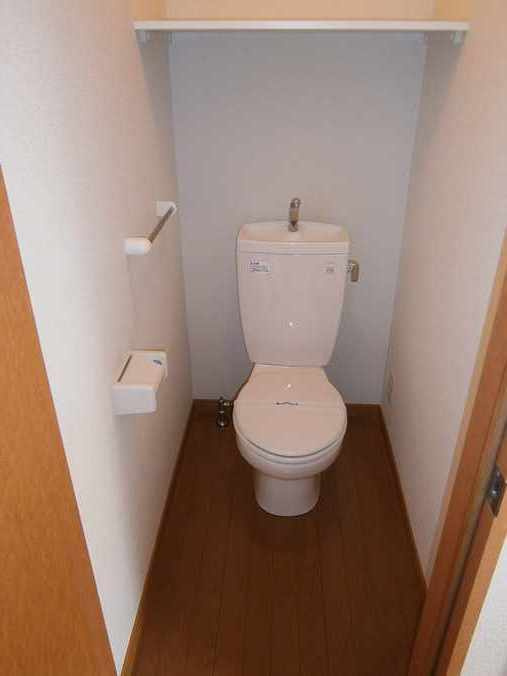 レオパレス琥珀館のトイレ