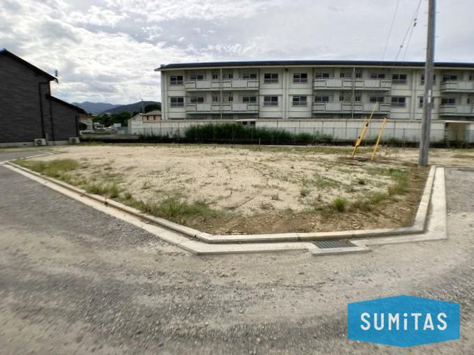 砥部町高尾田　15区画