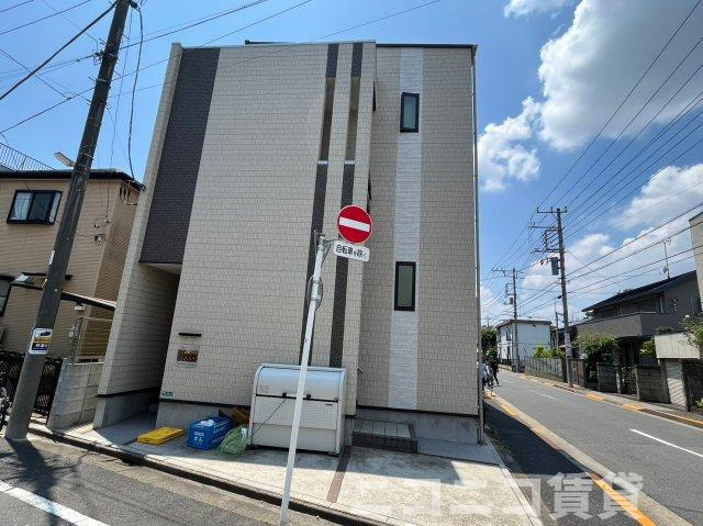 江戸川区北小岩６丁目のアパートの外観