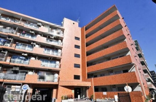 ライオンズマンション西新井の外観|ドキドキの新生活も、安心してスタート。ぴったりの住まいを見つけませんか？クランディアが一緒に住まい選びをサポートします‼　まずは、お気軽にお問合せください　＃クランディア