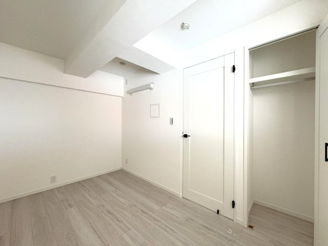 ライオンズマンション西新井の洋室