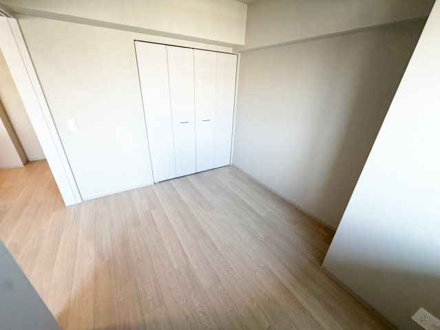 TOPAZ江坂の洋室