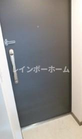 ライズ赤塚の玄関