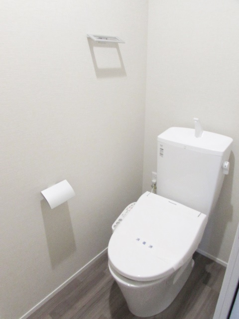 ヴァンベール仁川のトイレ|コンパクトで使いやすいトイレです