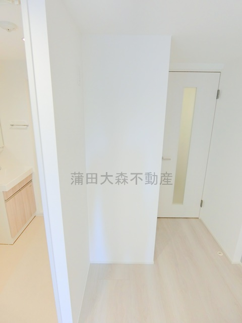 ADORE URBAN大森町Aのキッチン|冷蔵庫置き場