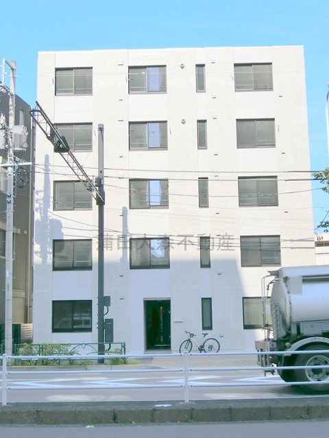 ADORE URBAN大森町Aの外観