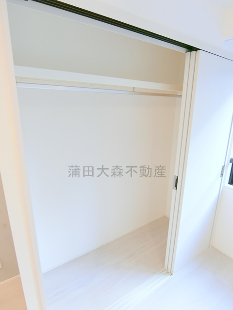 ADORE URBAN大森町Aの収納|大きな収納　クローゼット！