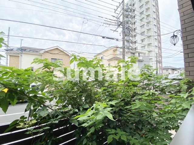 C-COURT　OMIYAの展望|植栽が道路からの目隠しになっています☆