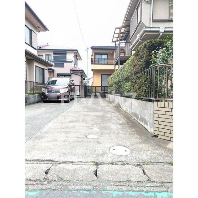 千葉市花見川区柏井４丁目住宅（０００５６８３）の駐車場
