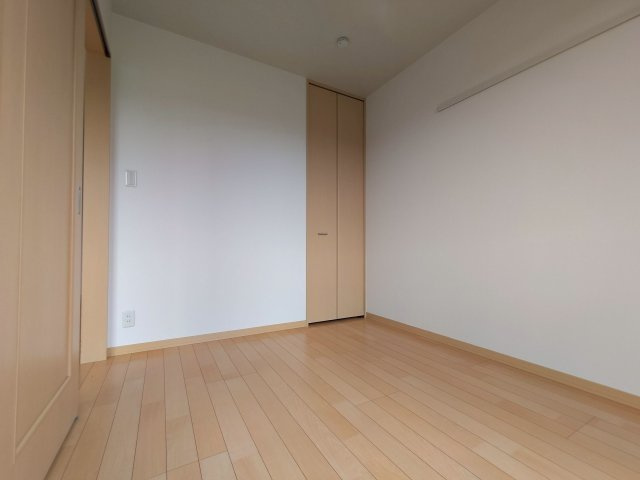 シャーメゾン南春日丘の寝室