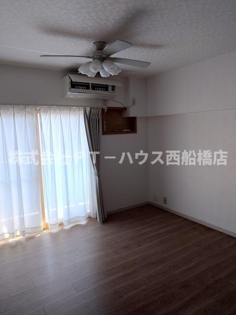 行徳マンションの居間・リビング