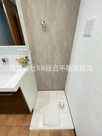 御厨東2丁目中古戸建のランドリースペース|室内洗濯機置場もございます！