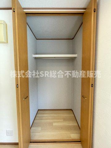 御厨東2丁目中古戸建の収納|全居室収納付きです◎