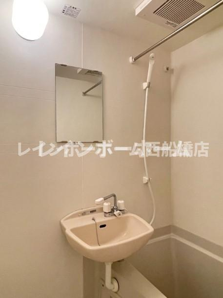 バーミープレイス葛西の洗面所