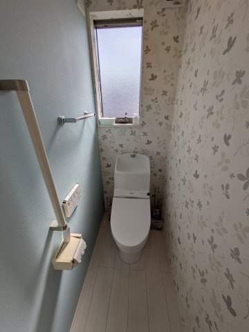 和歌山市小倉　中古一戸建のトイレ