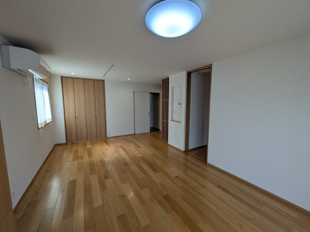 和歌山市小倉　中古一戸建の居間・リビング