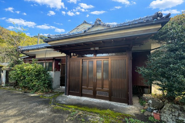 北諸県郡三股町大字長田の中古一戸建