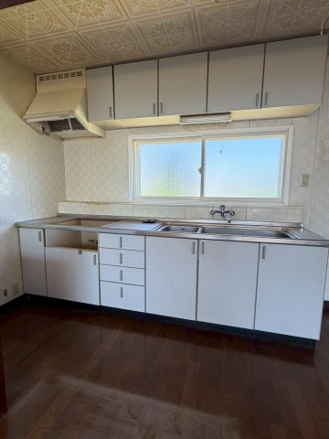 阿寒町中央1丁目中古住宅のキッチン