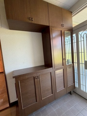阿寒町中央1丁目中古住宅の玄関