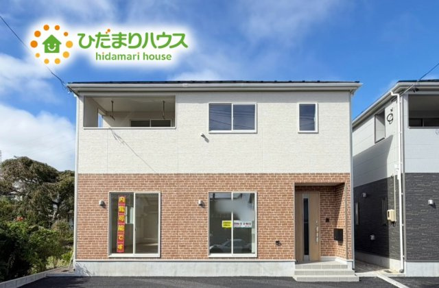 いわき市小名浜岡小名第4　新築戸建　1号棟の外観|快適に過ごす条件は、一人ひとり違います。だからこそ飾り過ぎないシンプルな内装と偏り過ぎないデザインで統一しております。居住していく中でオーナー様だけの【マイホーム】に創り上げて下さい。