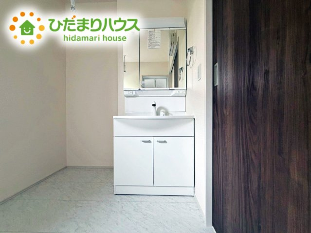いわき市平下平窪3期　新築戸建　3号棟の独立洗面台|シンプルで使い勝手の良い独立洗面台！