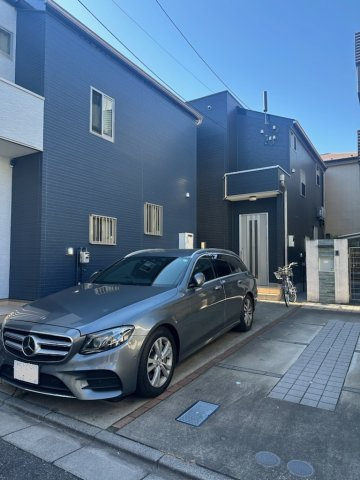 足立区入谷1丁目戸建の外観|駐車場右奥の戸建となります