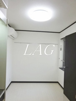 【居間・リビング】 | エスポワール羽田壱番館 | 洋室のお部屋です。
