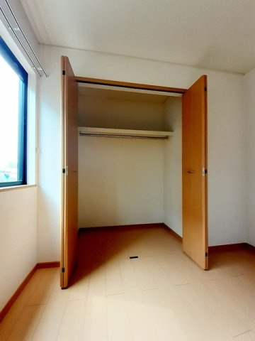 セゾン　ド　ブールＡの収納